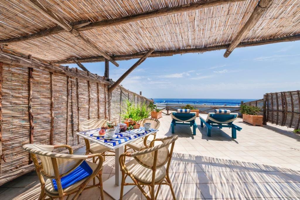 Lo Scoglio Otel Marina del Cantone Dış mekan fotoğraf