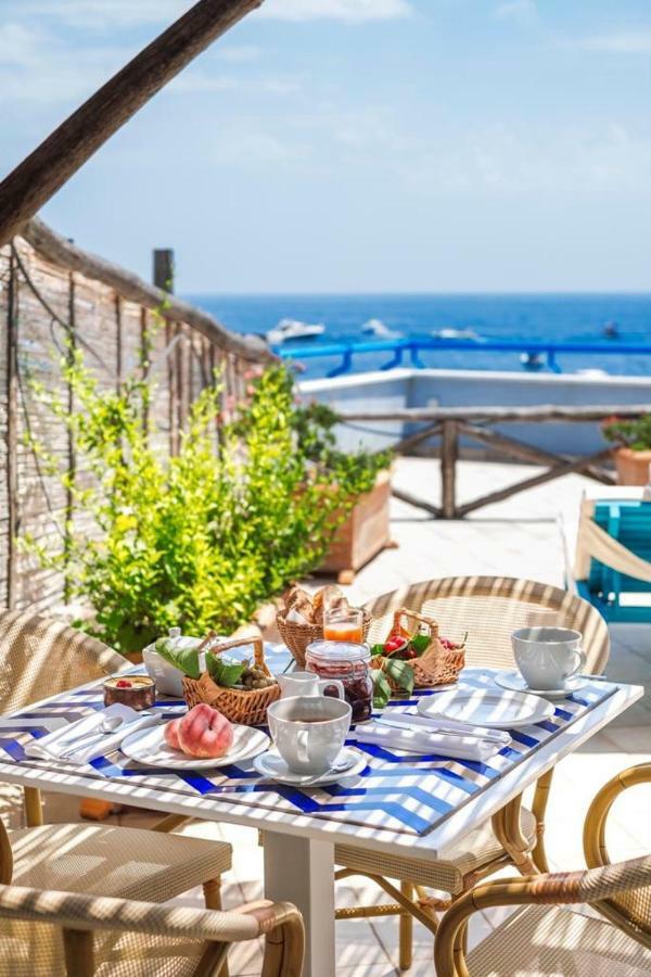 Lo Scoglio Otel Marina del Cantone Dış mekan fotoğraf